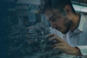 Opeartore Assemblaggio Componenti Meccanici